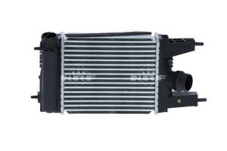 Intercooler, nissan juke, pulsar halvkombi, 144613ZU0A, 144613ZU1B